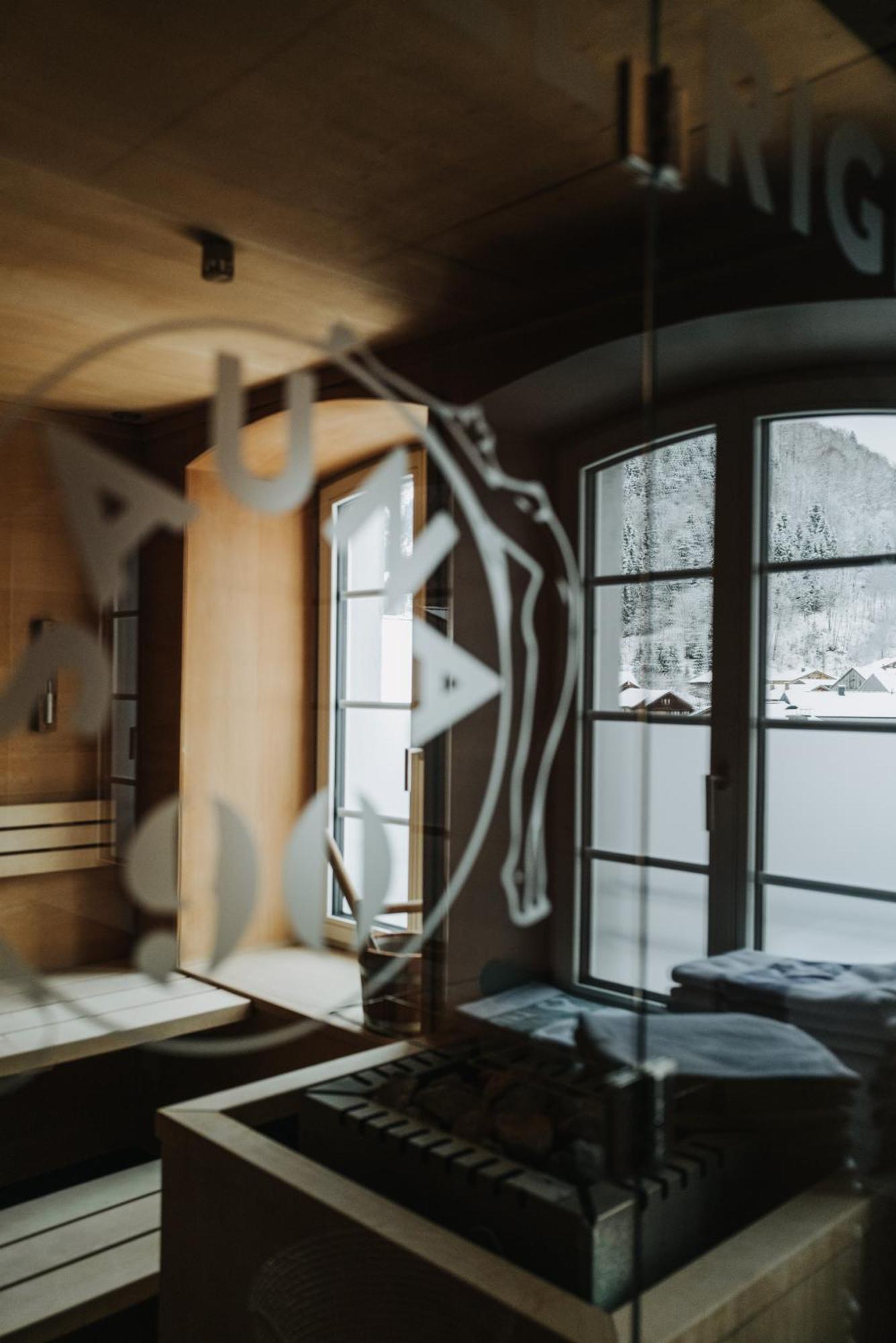 Hotel Baeren Mellau Bagian luar foto